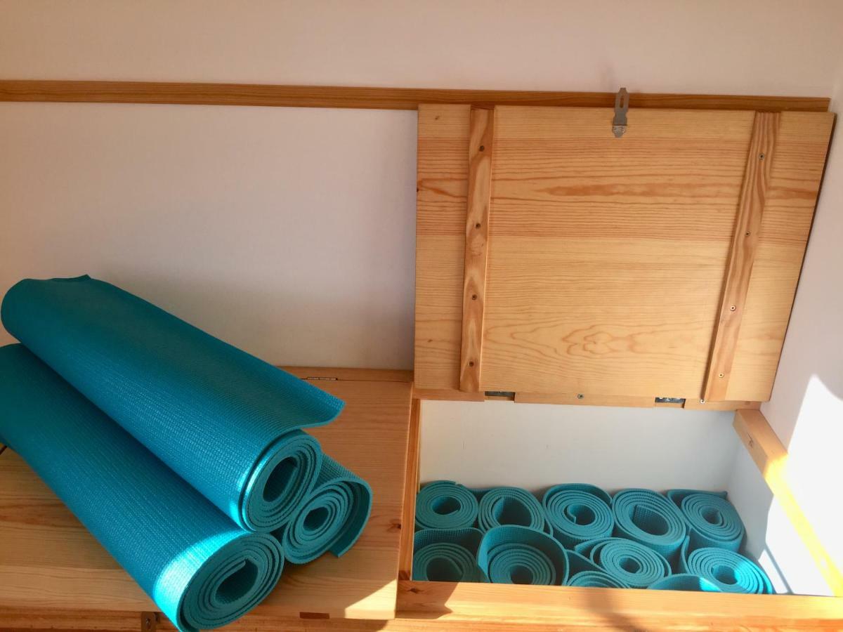 Oasis Backpackers Hostel Sintra Surf 콜라레스 외부 사진