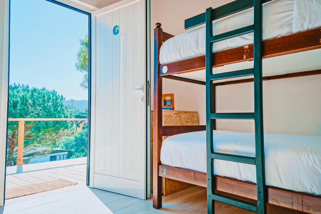 Oasis Backpackers Hostel Sintra Surf 콜라레스 외부 사진