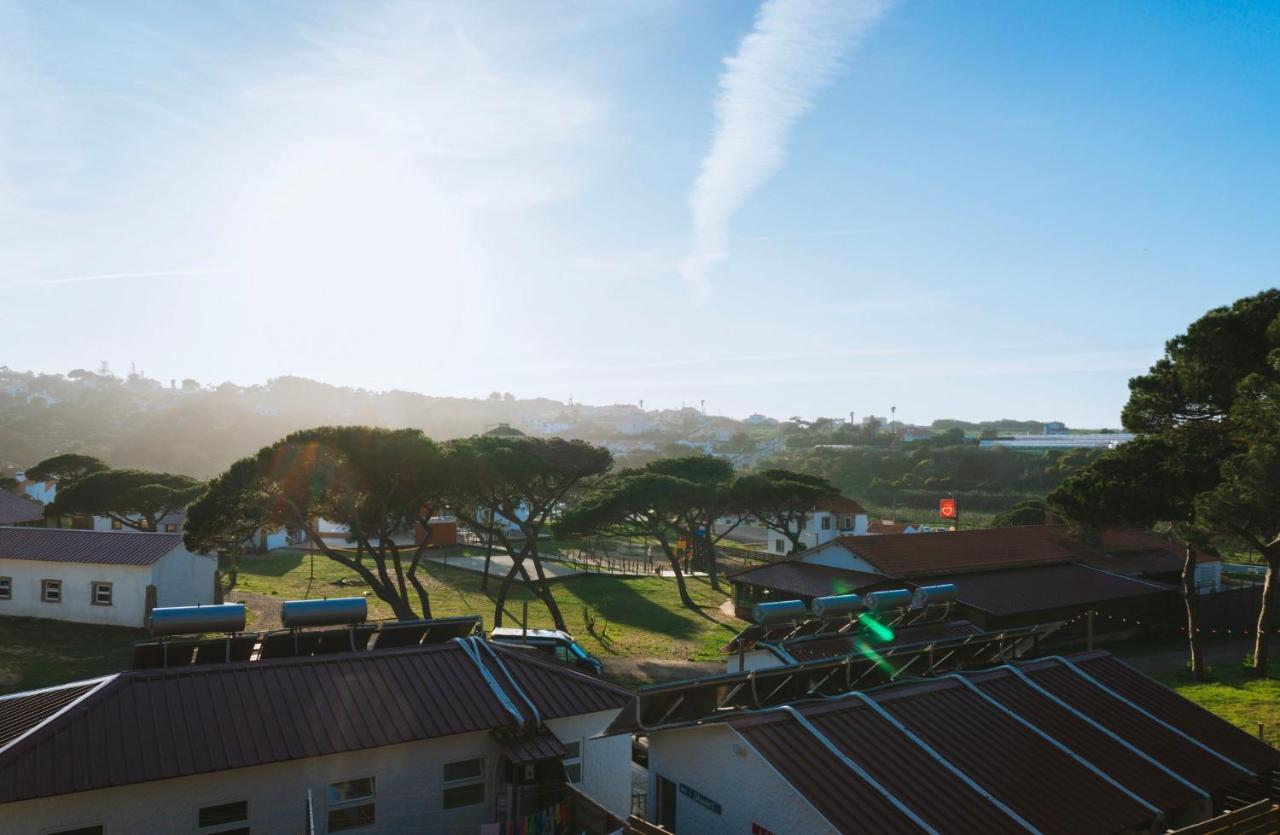 Oasis Backpackers Hostel Sintra Surf 콜라레스 외부 사진